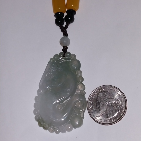 Authentic A natural burma real lucky jade pendant - Picture 5 of 5